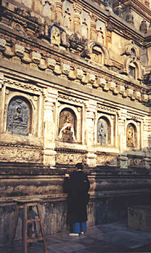 Day at the stupa